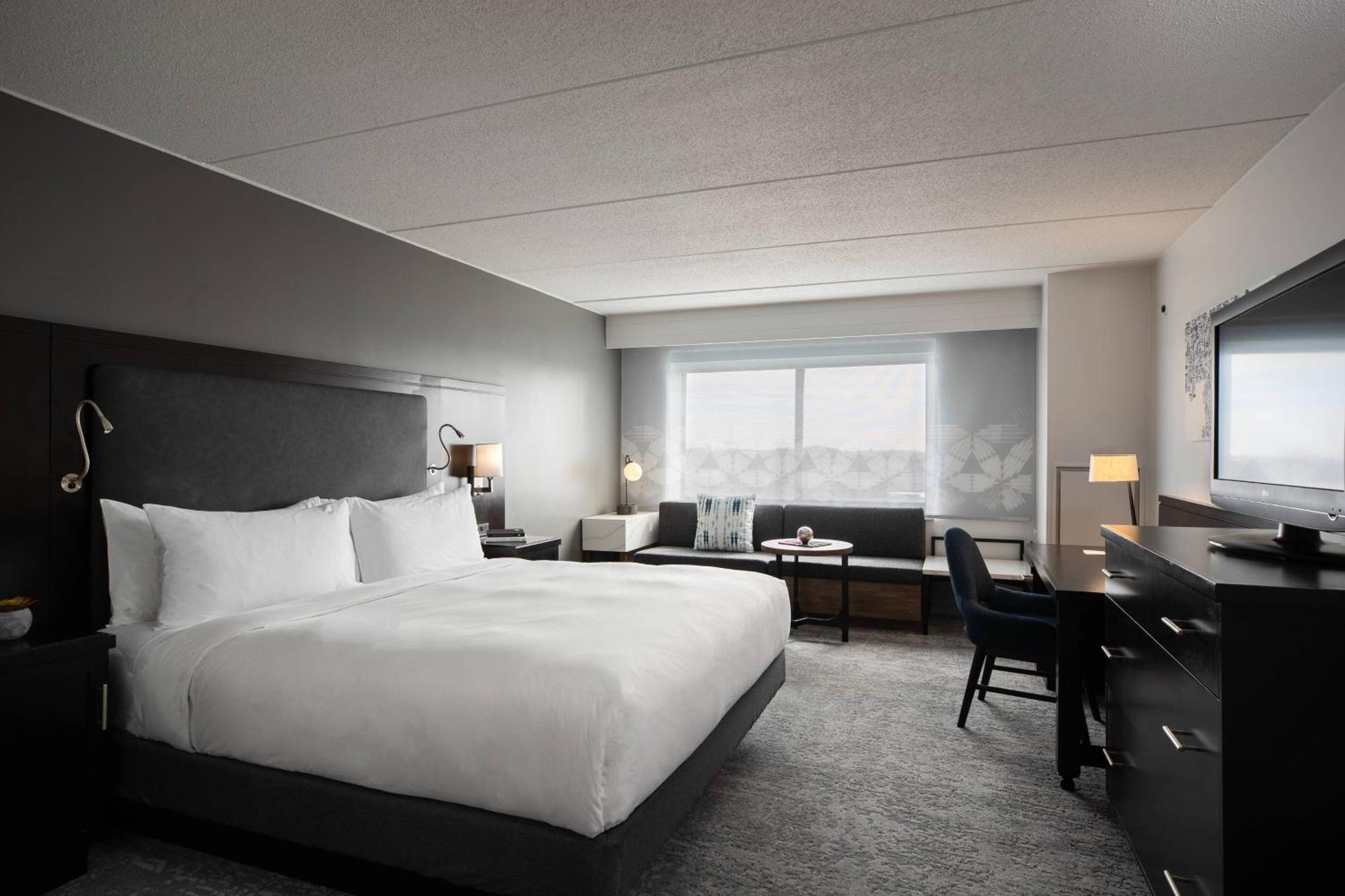 The Baronette Renaissance Detroit-Novi Hotel מראה חיצוני תמונה